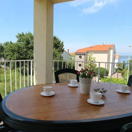 Kukolj Apartment Vantacici